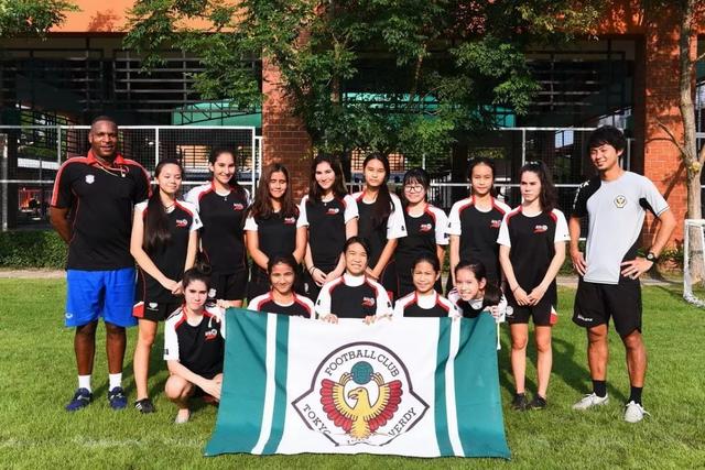 快船不敌鹈鹕跌回西部第4 活塞克国王止3连败